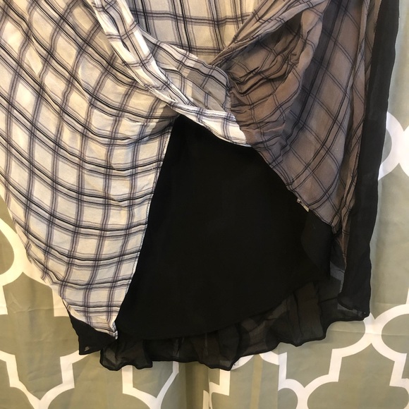 NICOLE MILLER ARTELIER CHECKED PRINTED SLEEVELESS BLOUSE Womens Medium - Picture 4 of 9